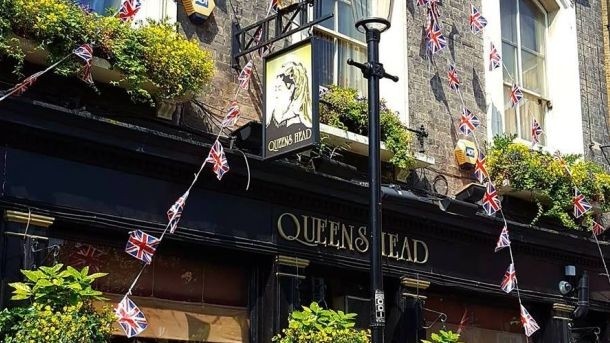 Iconic gay pub: the Queens Head has closed