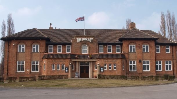 Government has granted grade II listed status to 21 interwar pubs