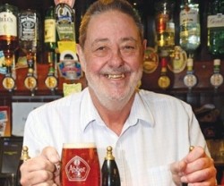 The perfect publican: Ian Rigg thought only of beer and his customer