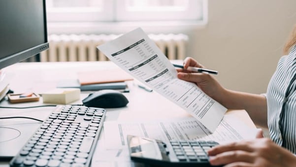 Business leaders’ confidence declines amid increasing cost rises 