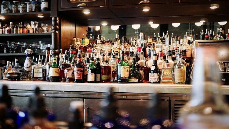 JD-Wetherspoon-backbar.jpg