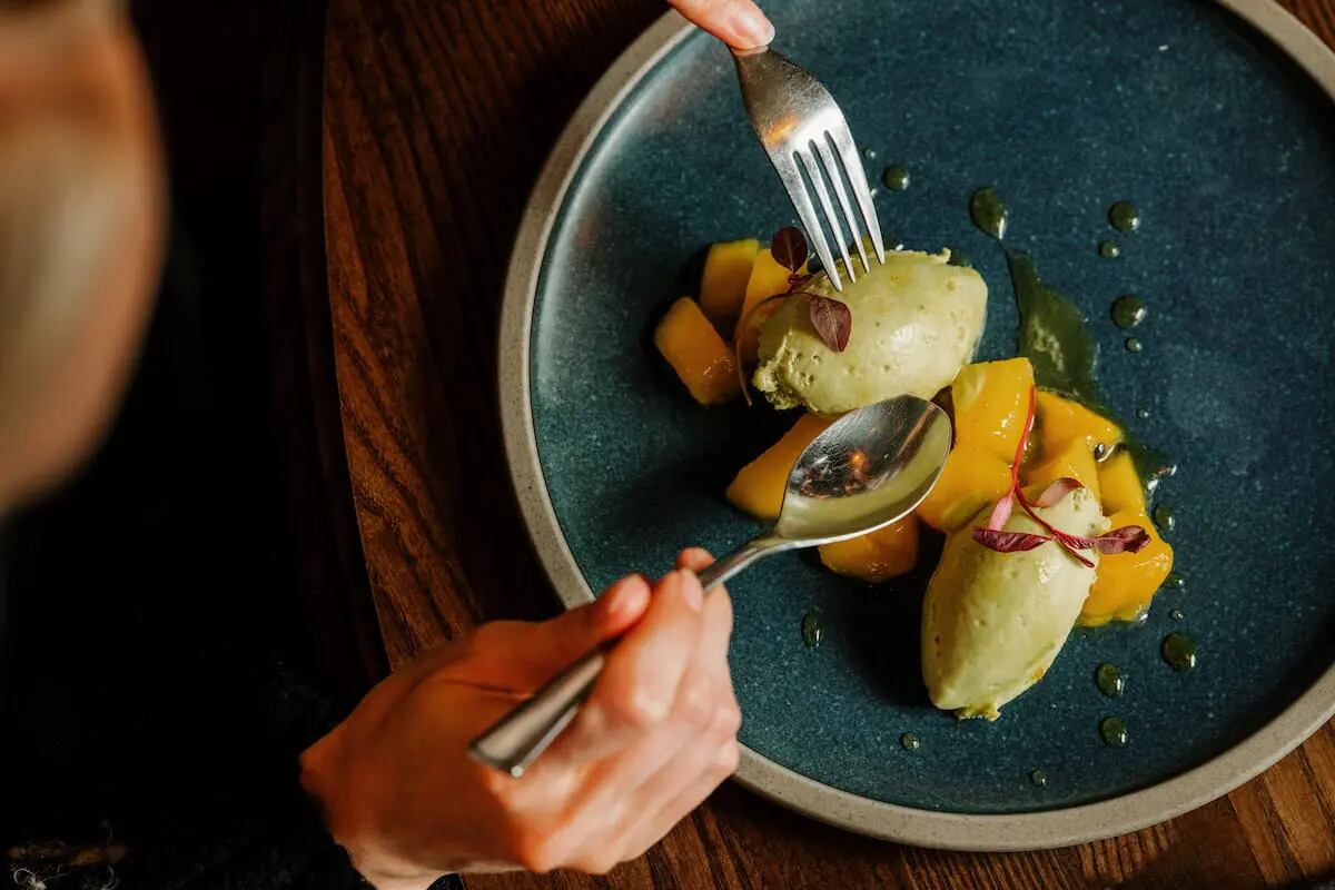 Good News: Longbow Venues donates £1 from desserts to charity