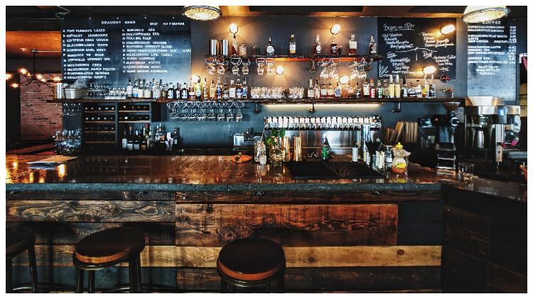 Dry-led pubs footfall drops 30% in past week