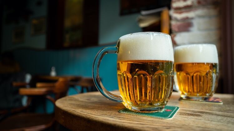 Unite joins calls to cancel pub rent
