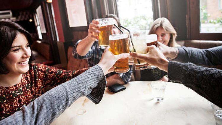 What-is-the-most-popular-day-of-the-week-to-visit-the-pub.jpg