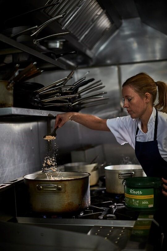 Knorr-Bouillon-Base-pic-two.jpg