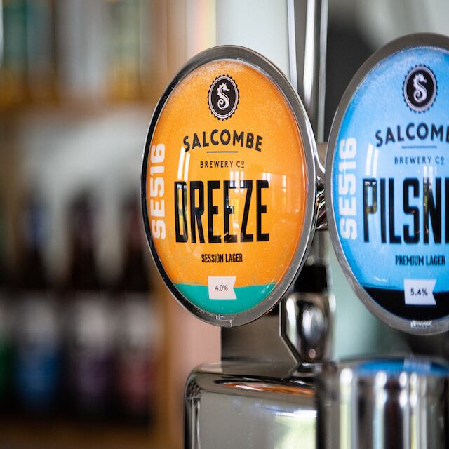 Salcombe-Brewery-Co.-s-New-Session-Lager-Breeze-Pump-Clip.jpg