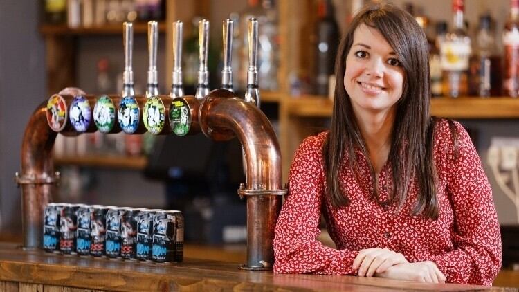 What-is-the-pub-atmosphere-like-at-Euro-2020.jpg