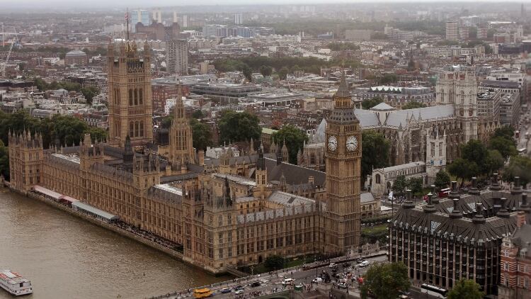 Petitions Committee chair urges PM to engage with ‘particularly vulnerable’ hospitality sector