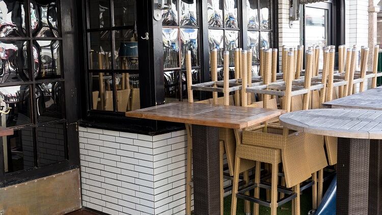 Is-it-legal-for-the-Government-to-reopen-pubs-after-shops.jpg