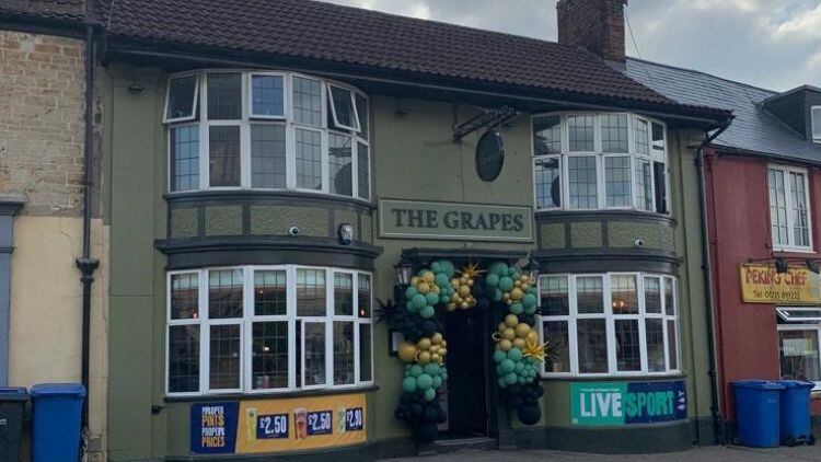 The.Grapes.jpg