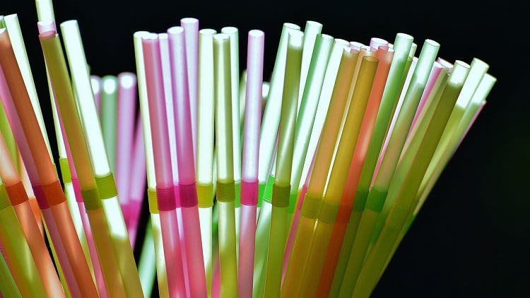 Trade bodies react to plastic straw ban consultation 