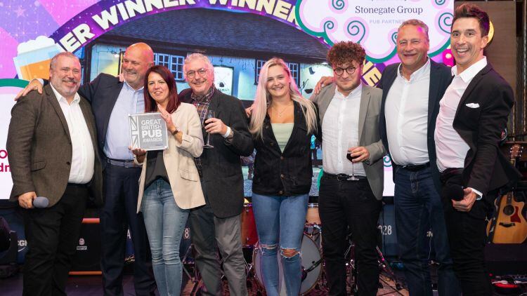 Stonegate-Pub-of-the-Year-at-the-2022-Great-British-Pub-Awards.jpg