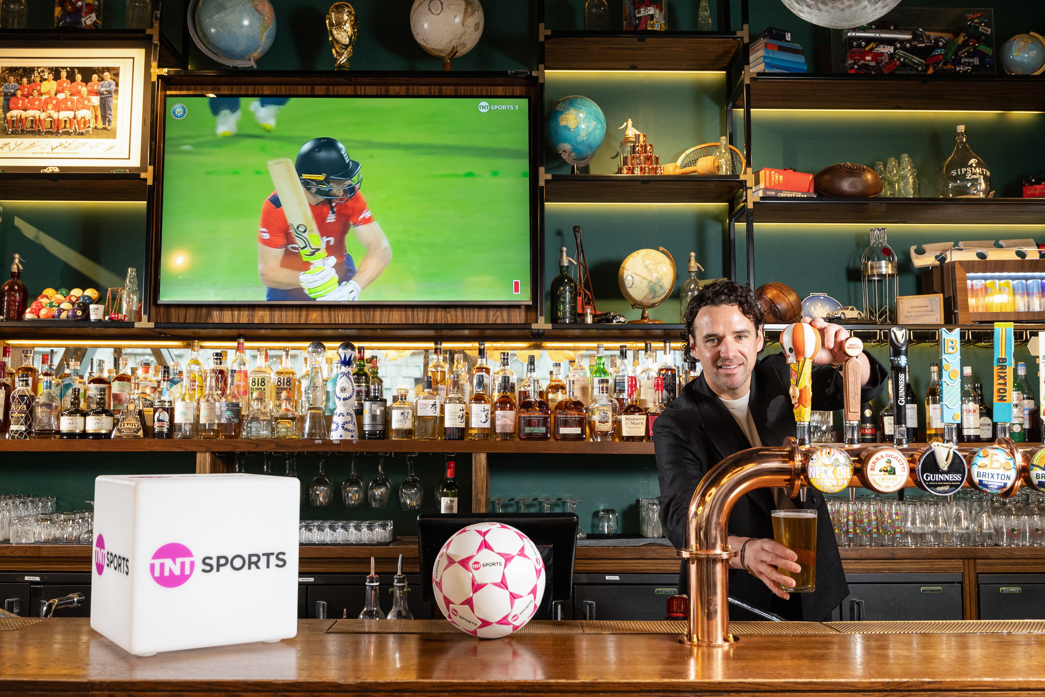 Owen Hargreaves - TNT, Pubs, Clubs, UCL,EVENT