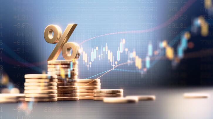 How-unchanging-interest-rates-impact-pubs.jpg