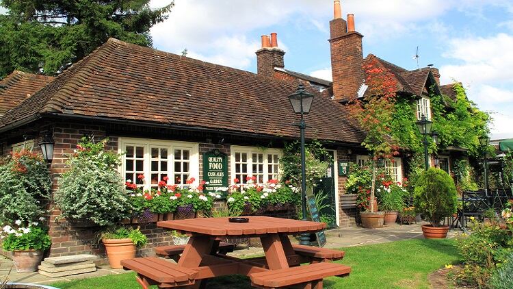 Communities can bid for £250k to save local pub