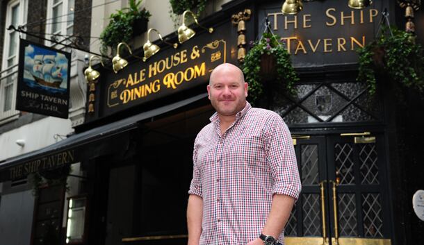 Ross-Evans-Ship-Inn.jpg