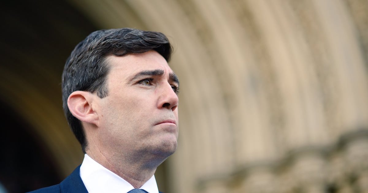 Andy Burnham repeats business rates cut for pubs pledge