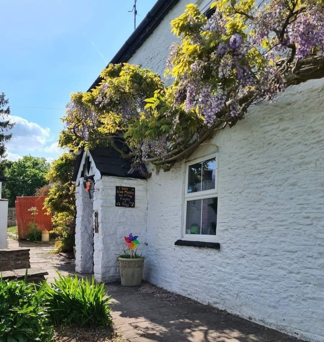 Pub helps support local people  overcome loneliness 