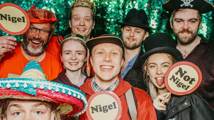 Will the real Nigel please stand up?