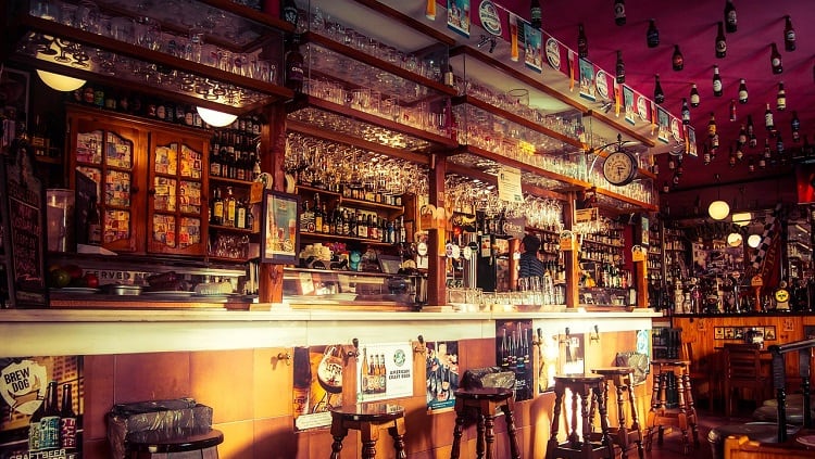 What-should-the-back-bar-look-like.jpg