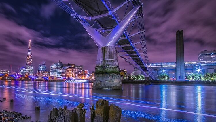 London needs "an active 24-hour licensing regime”