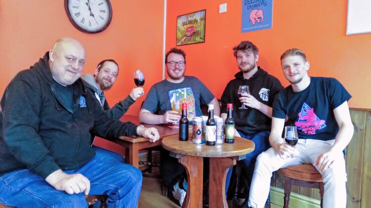 BeerHeadz-1.jpg
