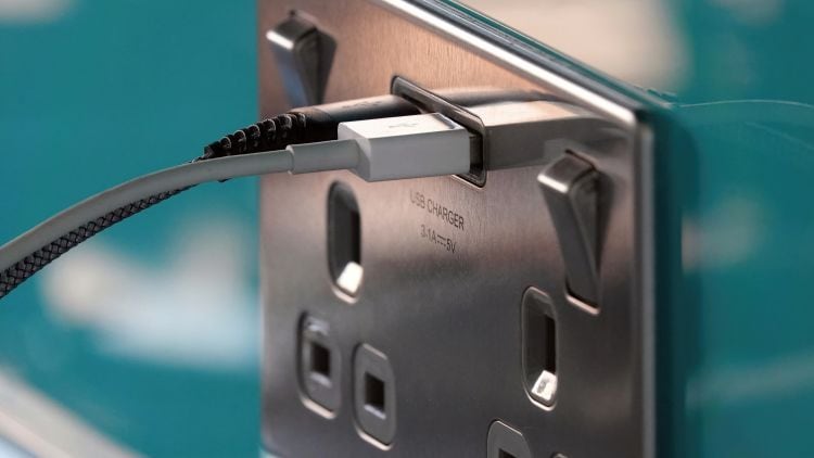 80% of pubs would not bill customers for electricity