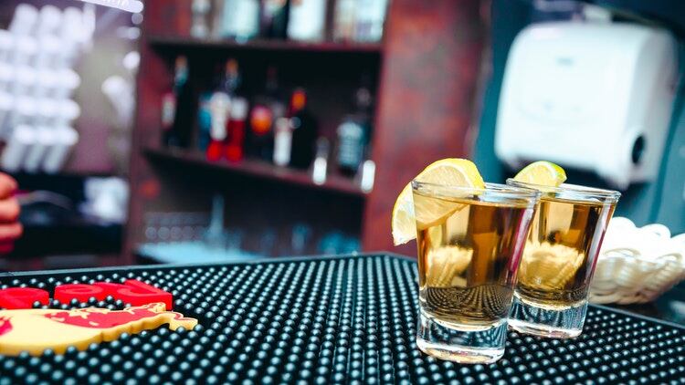 Residents-fight-to-get-notorious-pub-s-licence-revoked.jpg