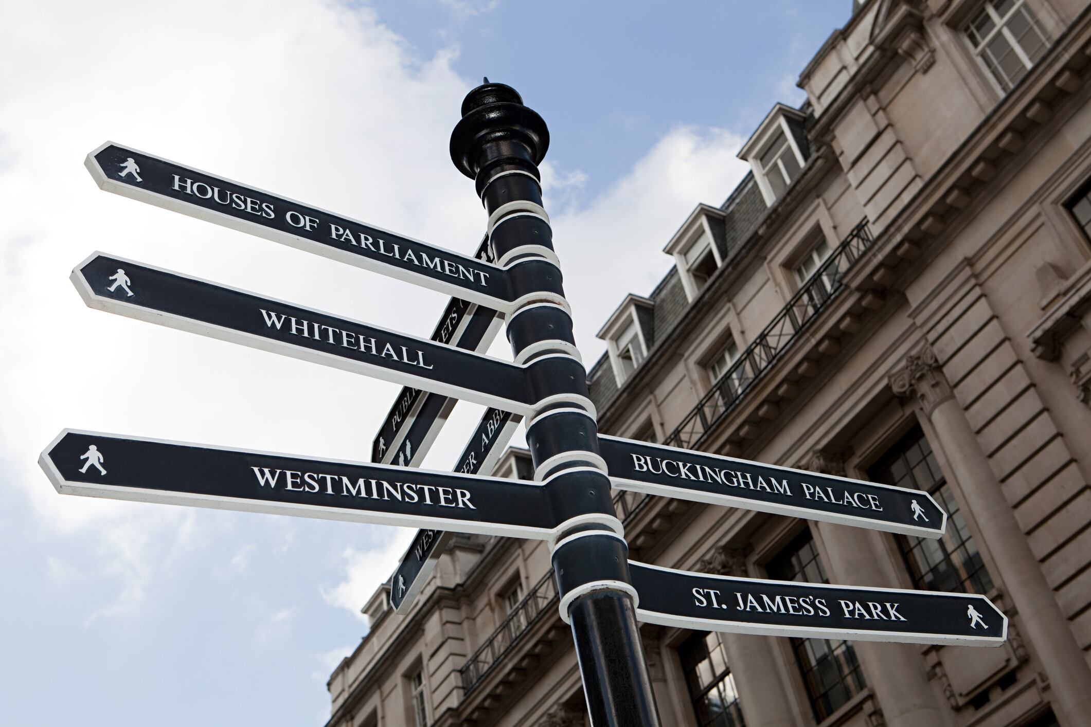 Hospitality leaders recognised in 2026 New Year's Honours