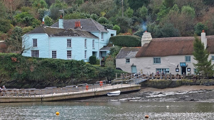 Pub branded 'rubbish' on TripAdvisor for remote location