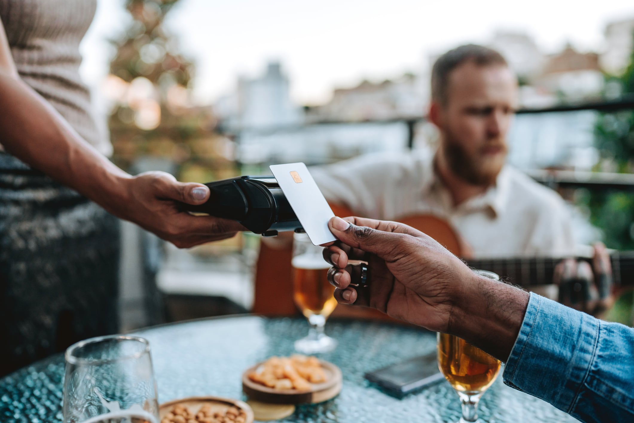 Consumer spending in pubs for August 2025