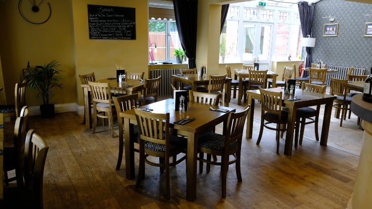 AshillWhiteHart-interior-tables.jpg