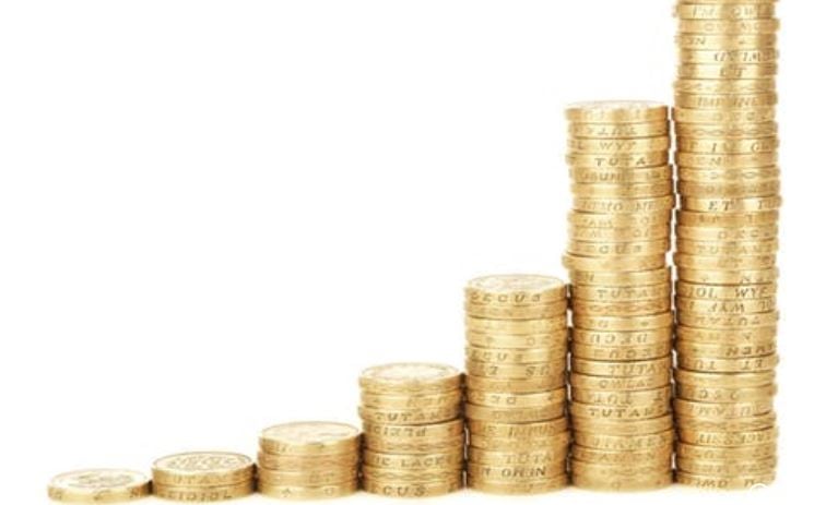 Drinking spend is up, but eating down