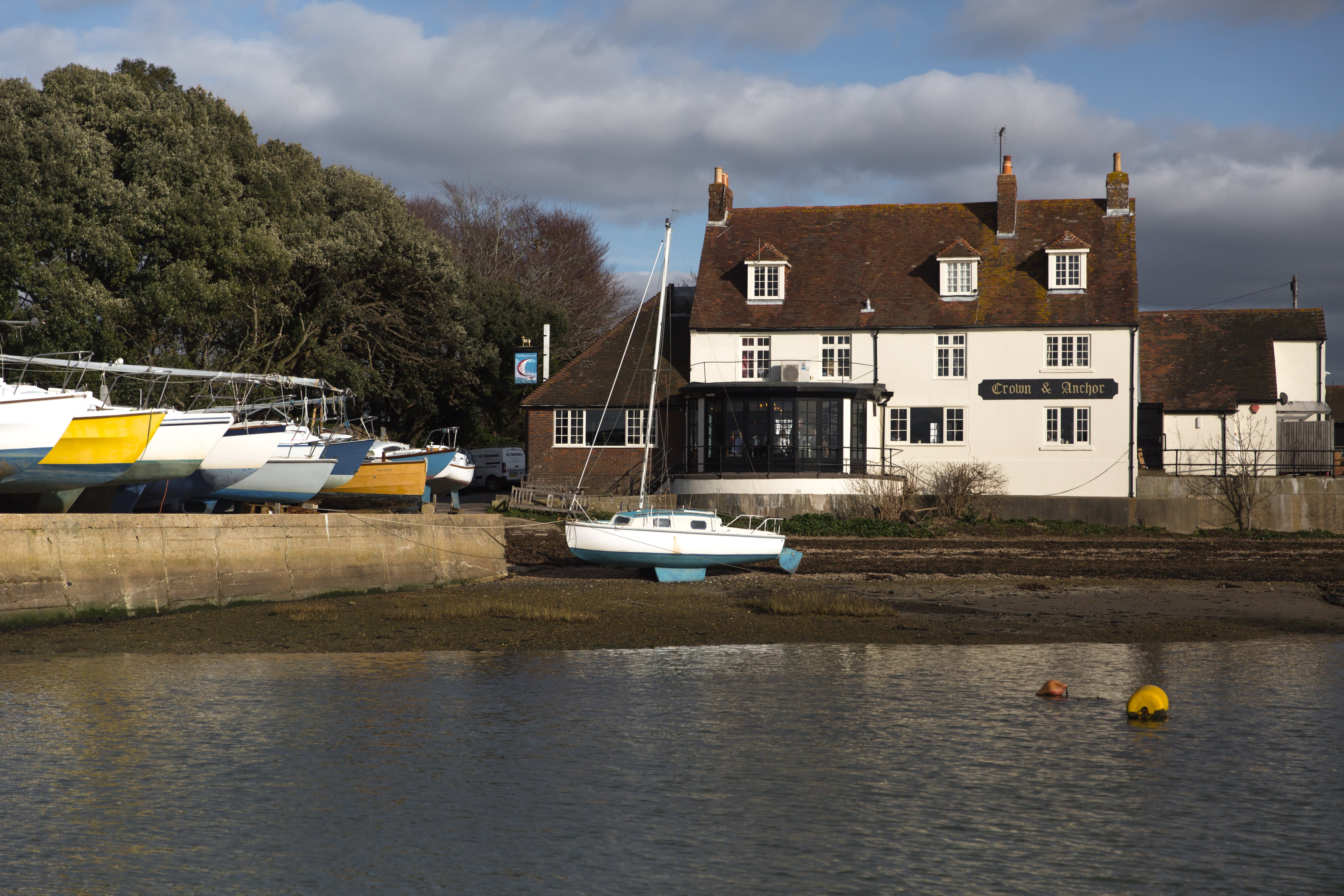 Crown & Anchor