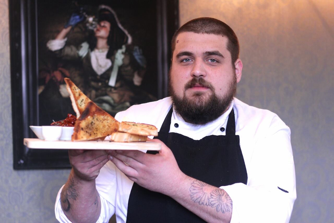 Chef-Paul-Larcombe-with-one-of-his-gluten-free-dishes.jpg