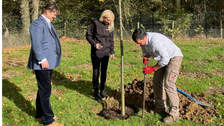 Oakman plants one million trees from coffee sales
