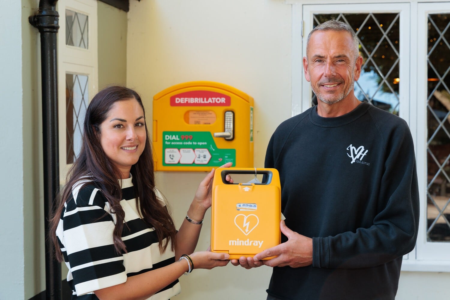 GOOD NEWS: Shepherd Neame installs defibrillators at 6 pubs