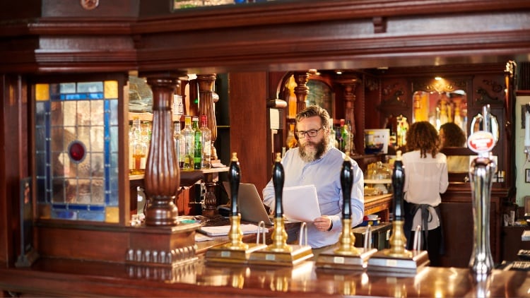 What are the licensing reforms laid out by the Government?