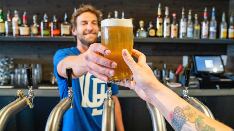 Could awarding shares to pub employees help the sector’s recruitment and retention crisis? 
