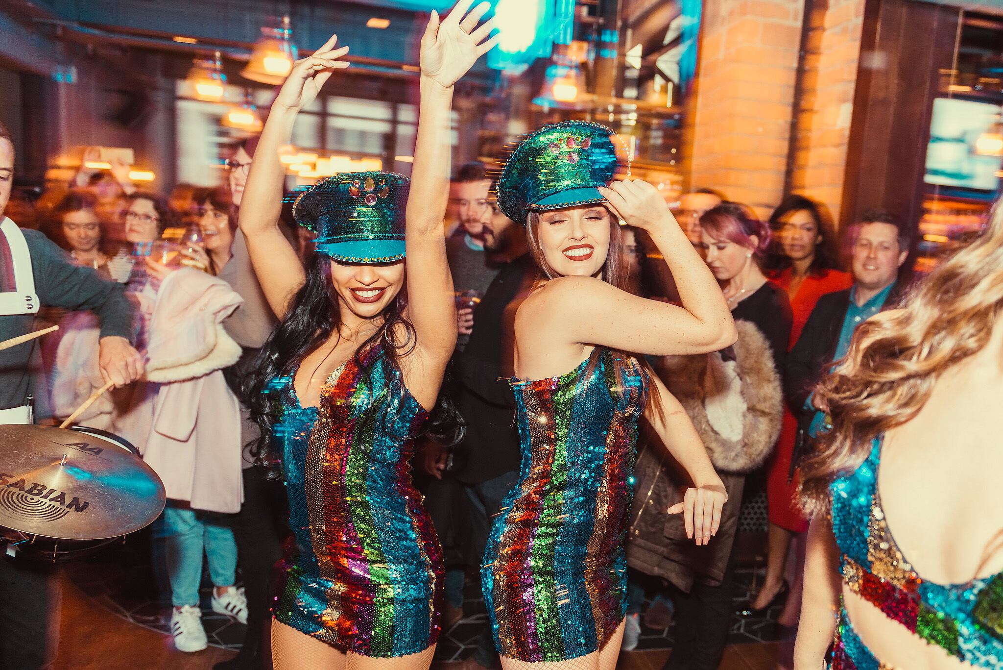 Arc Inspirations - Manahatta dancing ladies