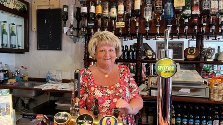 The-Rose-Inn-Herne-Hill-licensee-retires.jpg