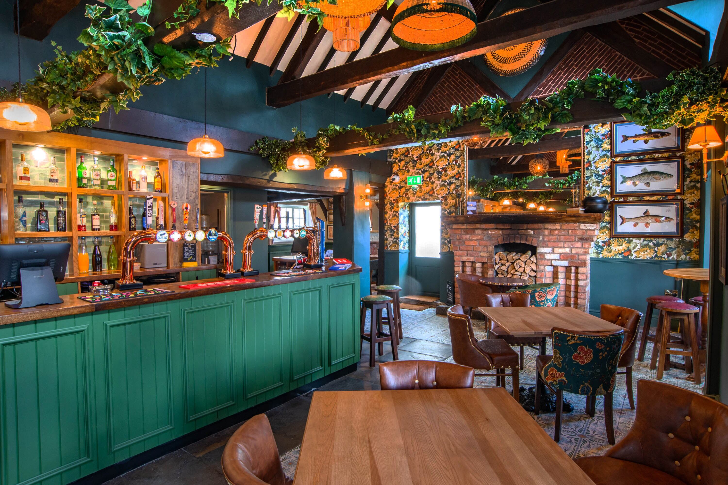 Caren Geering central ops directorStar Pubs The Fish, Wixford