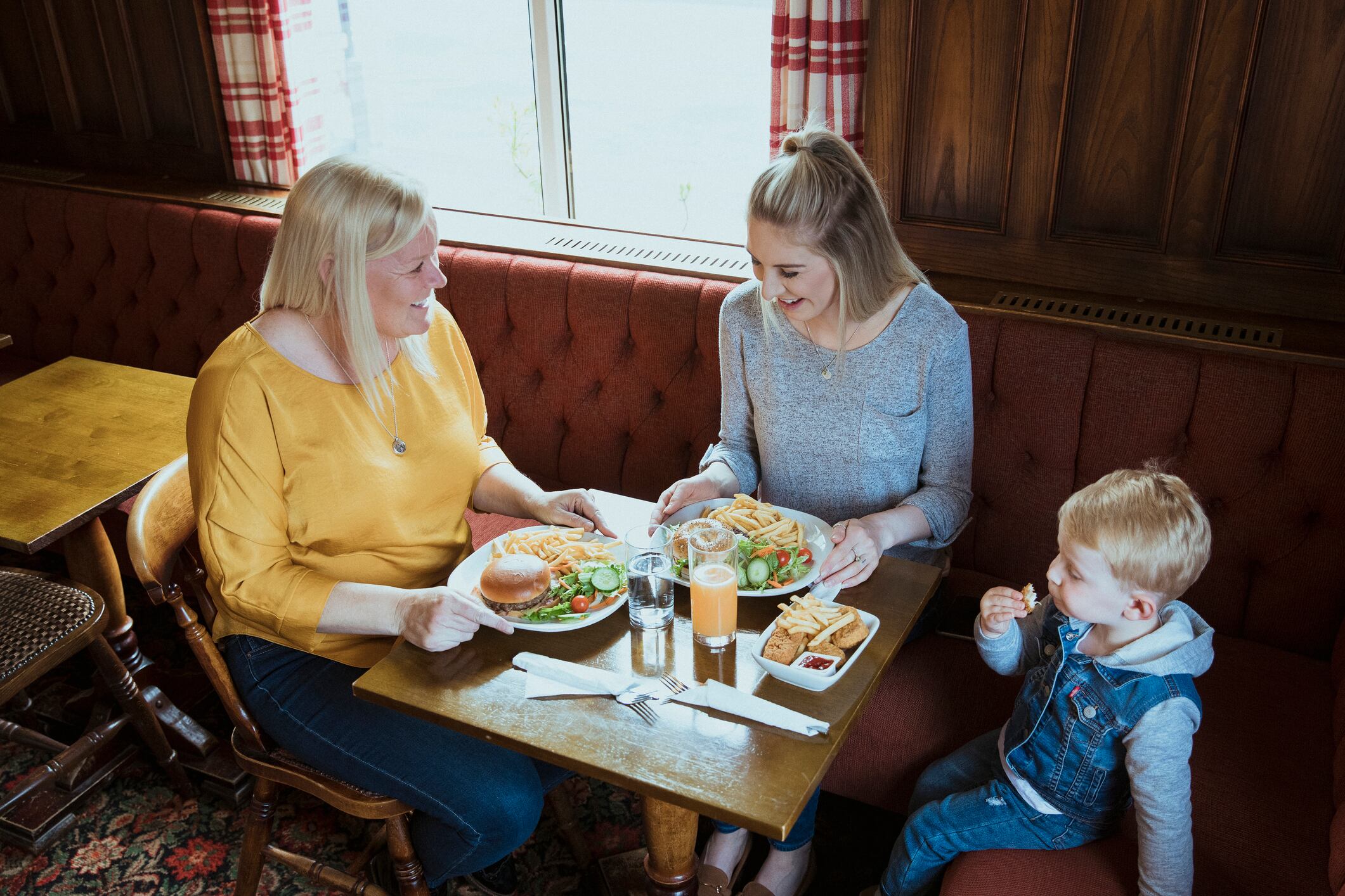 Rules for pub operators about children's meals and discounted VAT