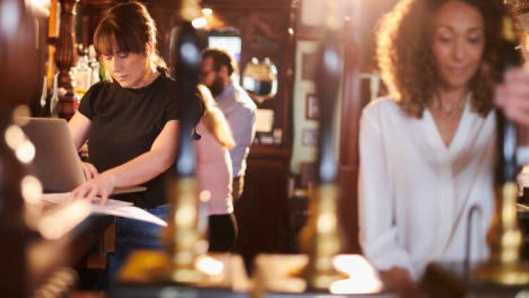 More than 100,000 businesses call for financial reassurance 
