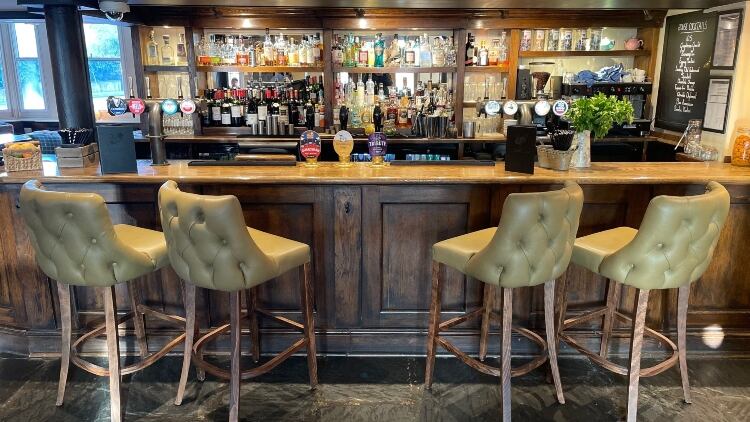 Greene-Oak-bar-resized.jpg