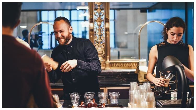 Pubs to be given £2,000 for young apprentice hires