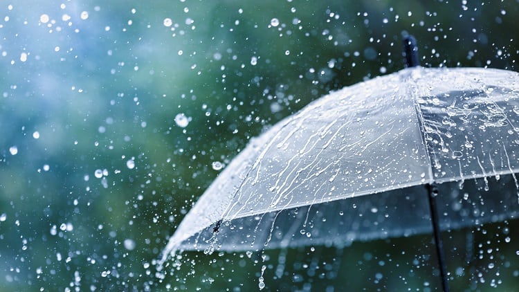 Pubs forced to close after bad weather hits