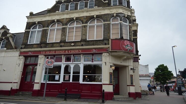 Ye-Olde-Rose-and-Crown-Theatre-Pub-free-of-tie-from-Ei-Group.jpg