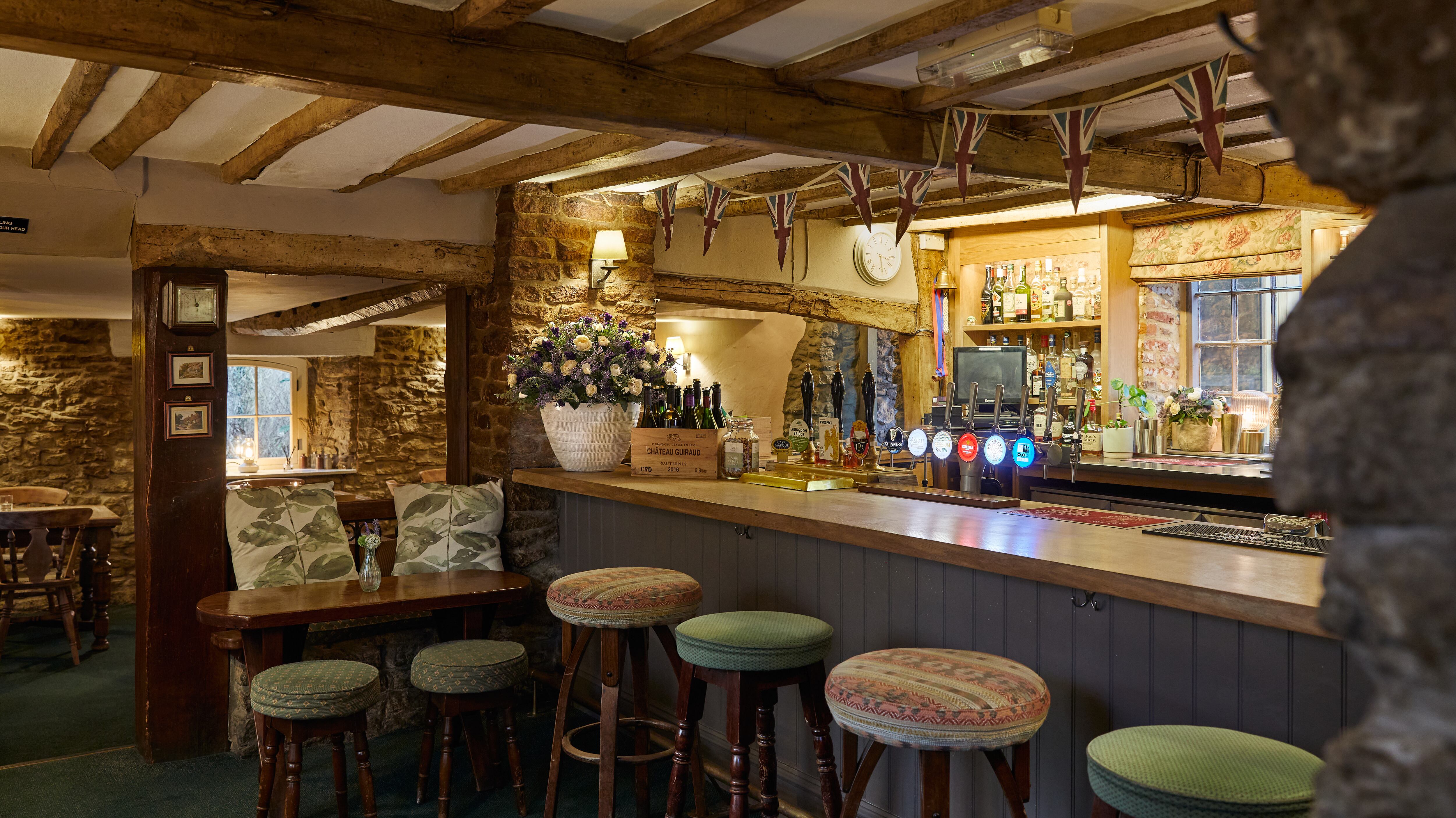 MY PUB: The Lamb Inn, Little Milton, Oxfordshire